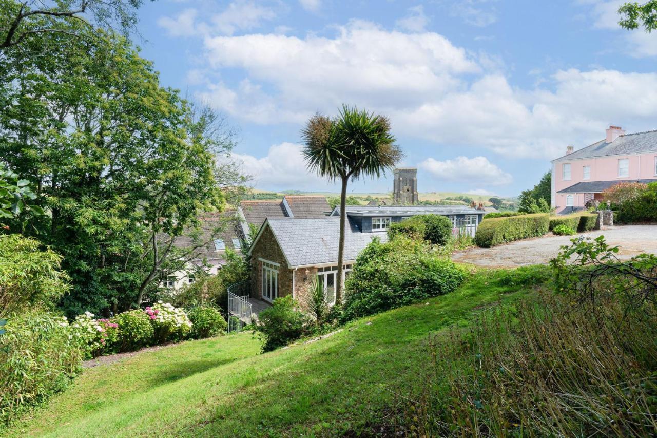 The Old Coach House Salcombe Vila Exterior foto